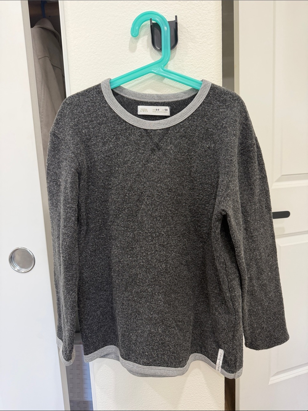 NWT Zara Charcoal and Light Gray Crewneck Sweater
